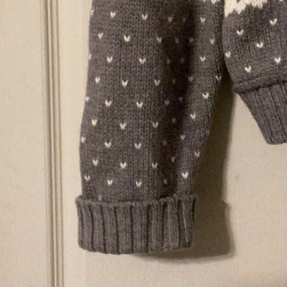 Decree sweater - Picture 4 of 6